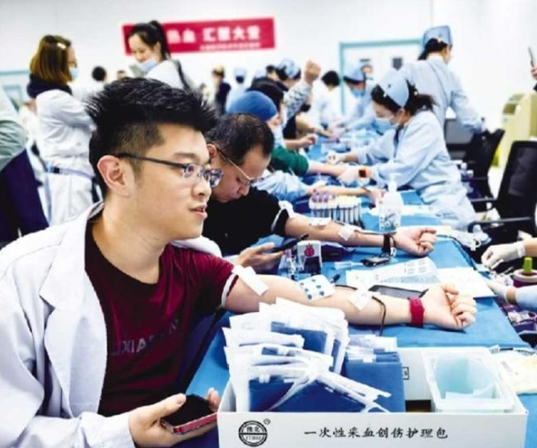 ����������ҽԺ��չ�޳���Ѫ����