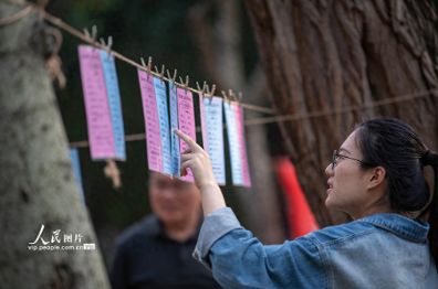 ���ջ������������׽�ǣ����